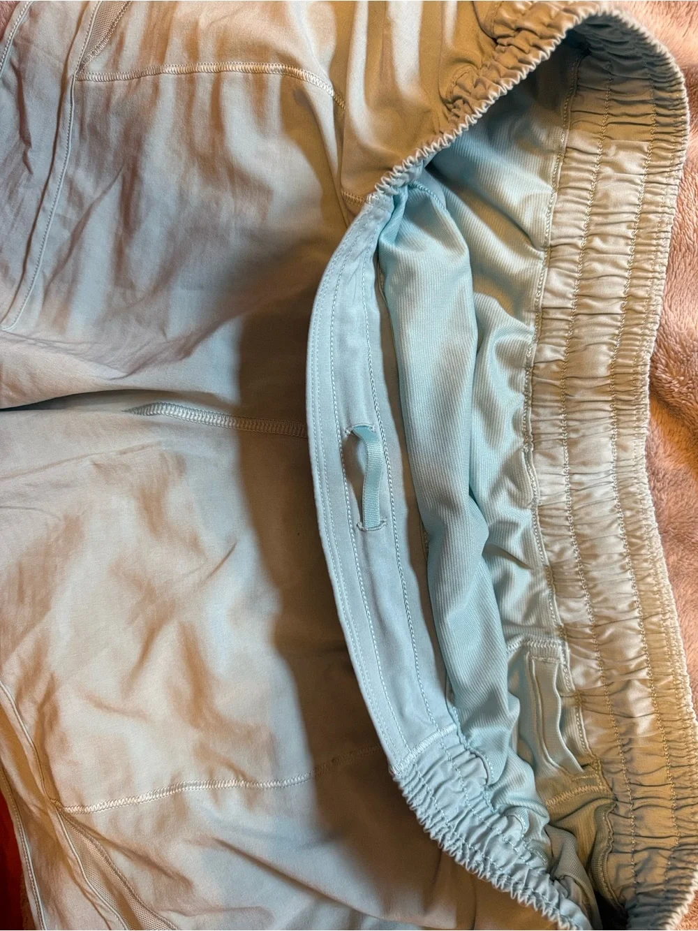 Lululemon Hotty Hot Low-Rise Shorts 2.5